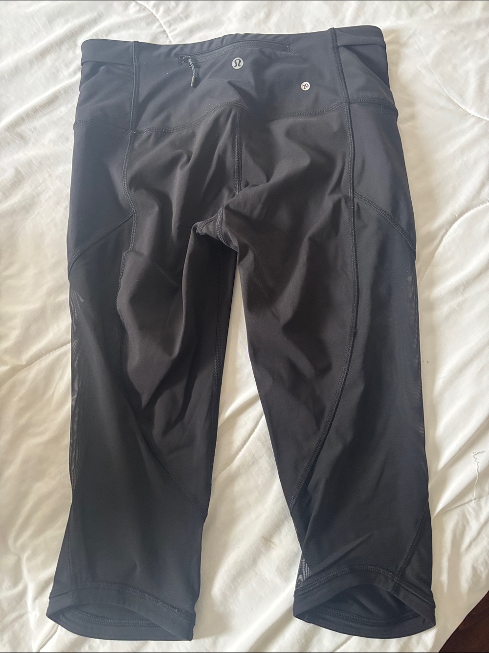 lululemon athletica Black Capri Training Leggings - Picture 2 of 4